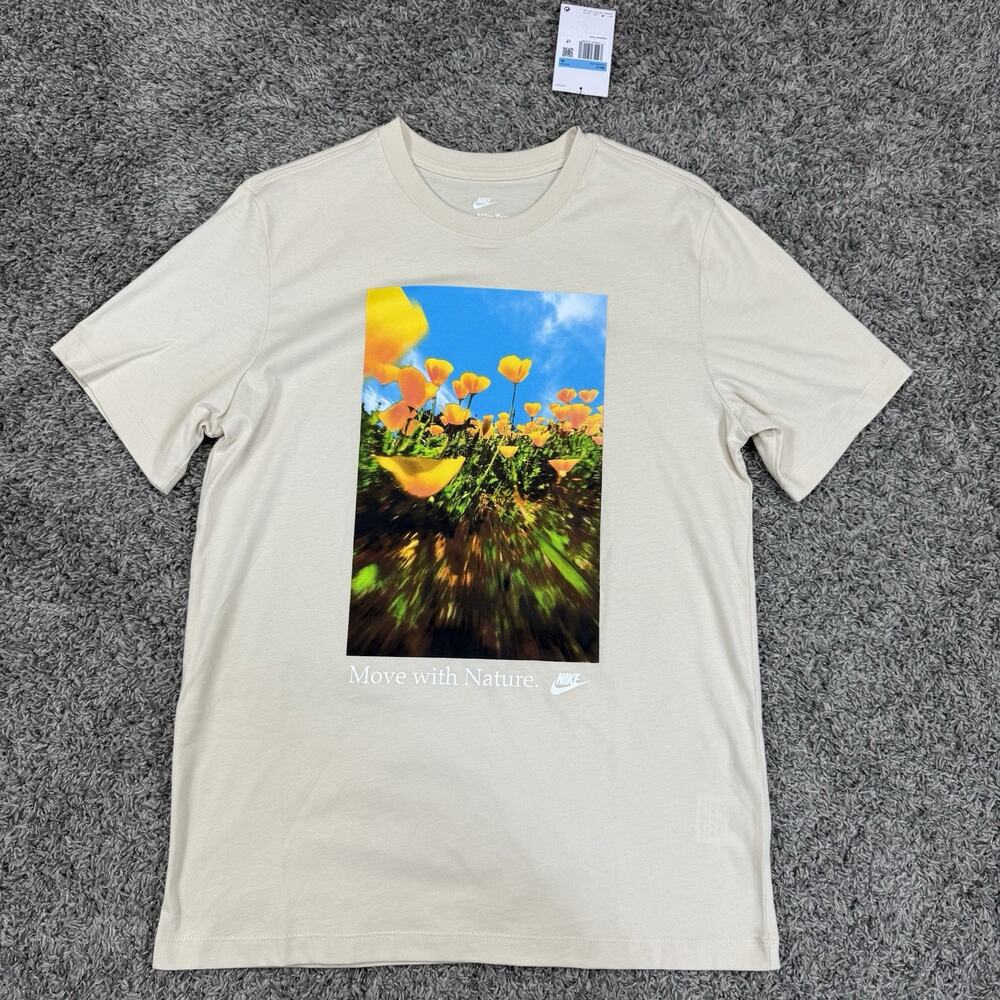 Nike NSW Sportswear Move with Nature Beige T-Shirt Men's Size Medium HJ0592-234